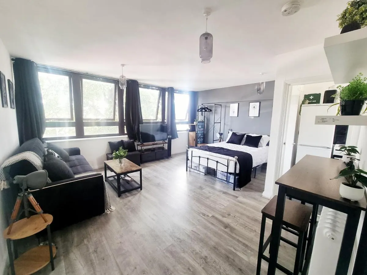 The Mayfield Apartment Londen